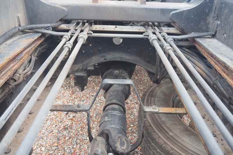 中古コンテナ車 UDトラックス クオン