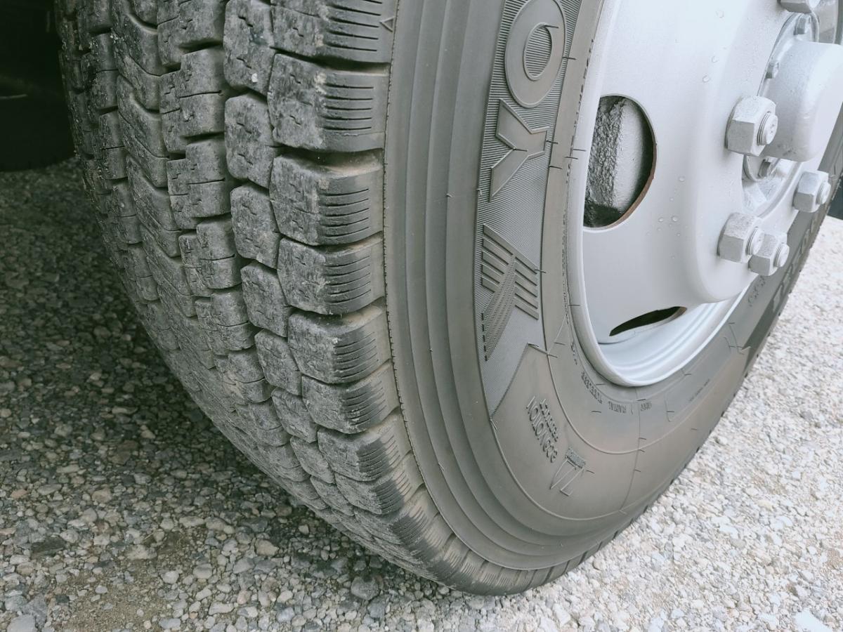 中古トラクタ 日野 プロフィア