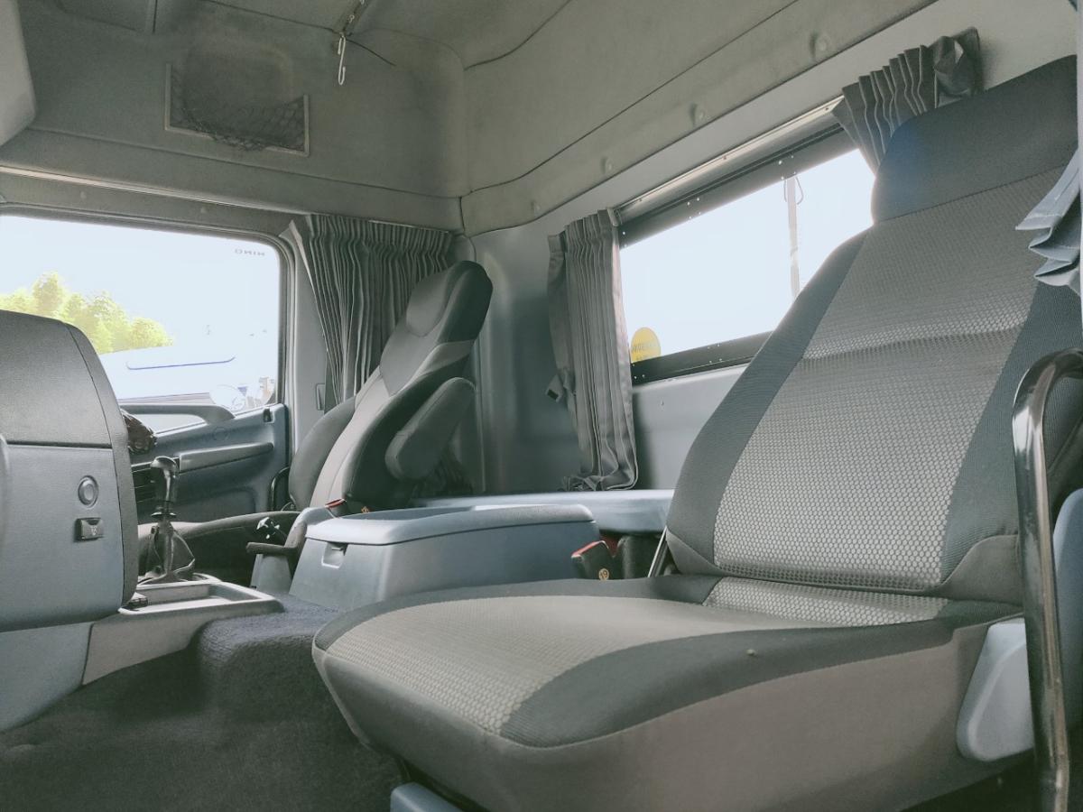 中古トラクタ 日野 プロフィア