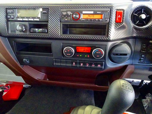 中古冷凍バン 日野 レンジャー