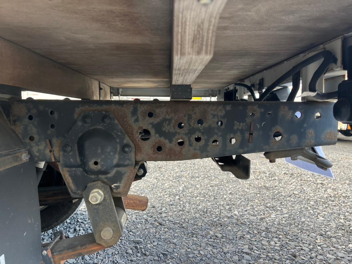 中古平ボディ いすゞ エルフ