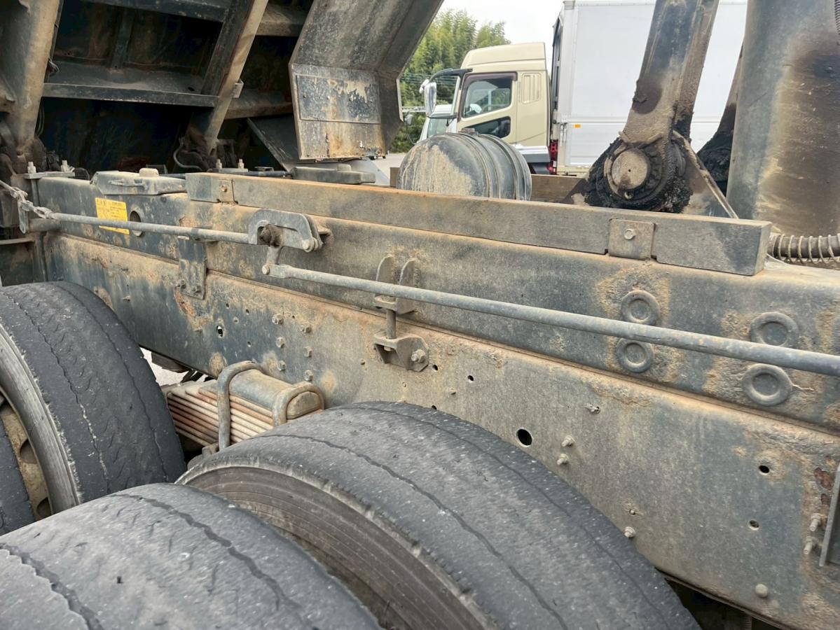 中古ダンプ 日野 プロフィア