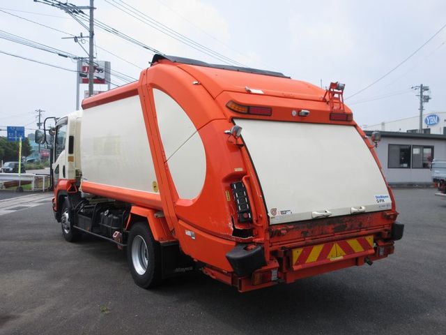 中古塵芥車(パッカー車) いすゞ フォワード /新明和 8.6㎥プレス