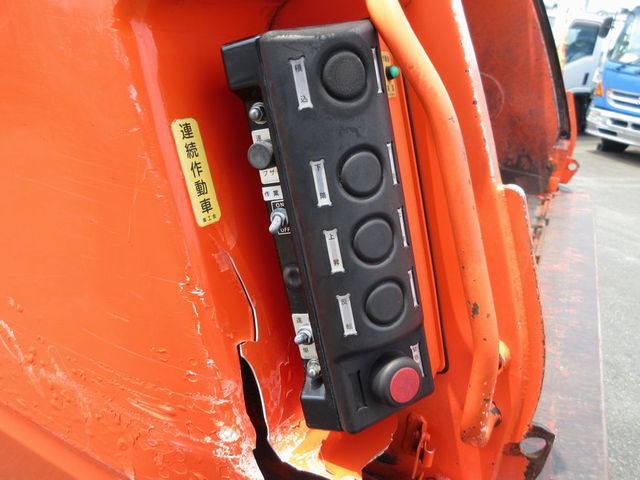 中古塵芥車(パッカー車) いすゞ フォワード