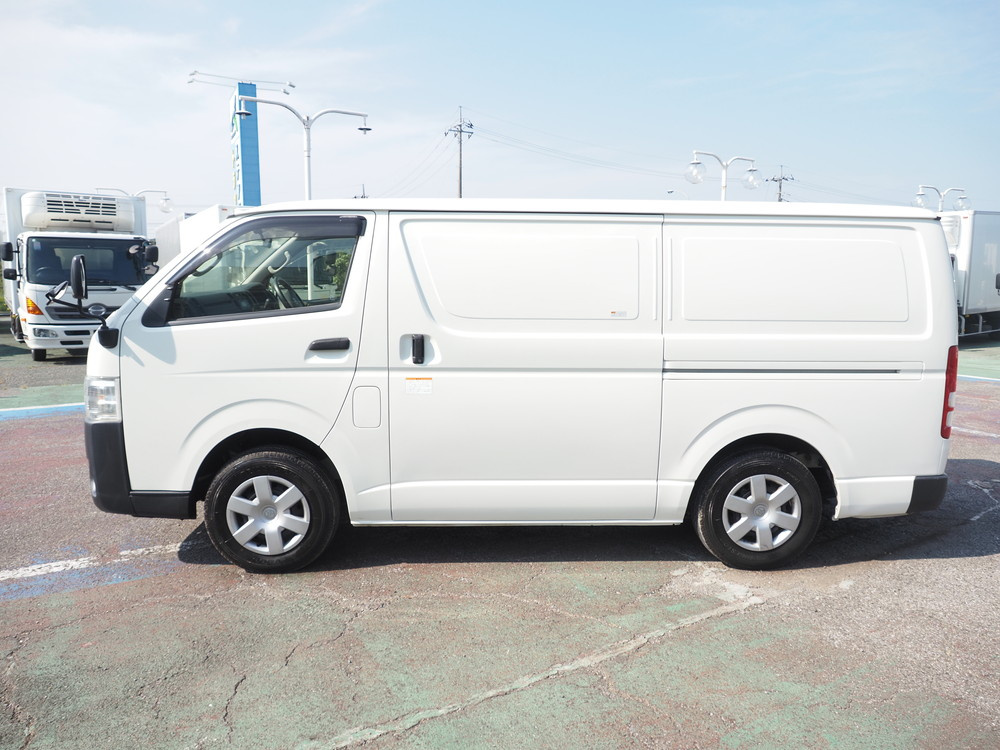 中古冷凍バン トヨタ ハイエース