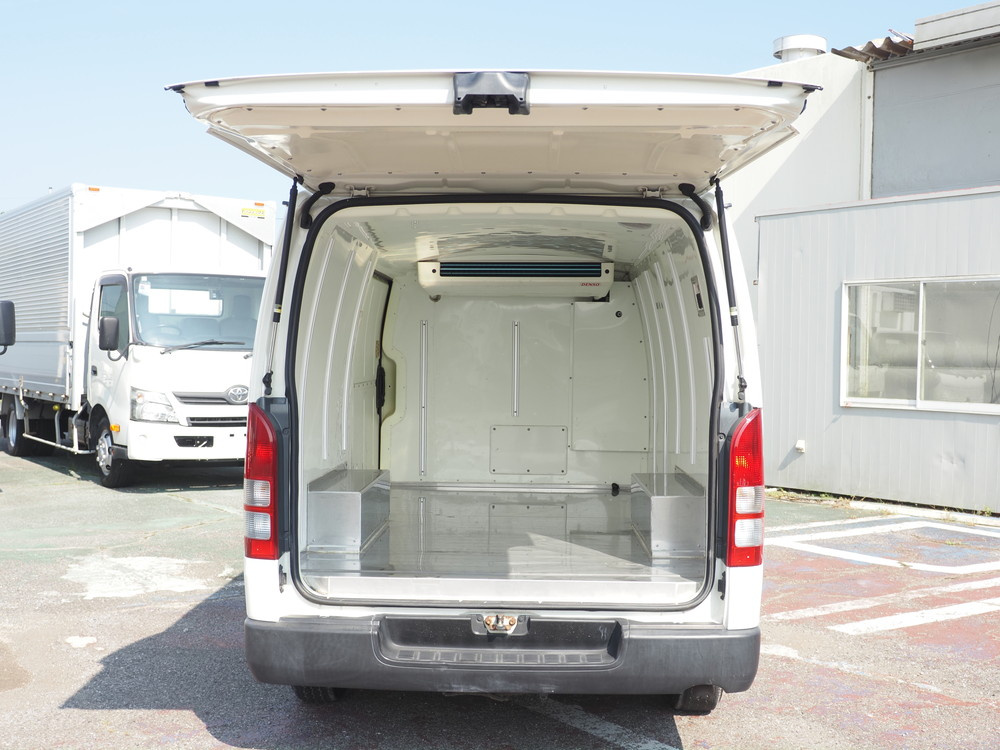 中古冷凍バン トヨタ ハイエース