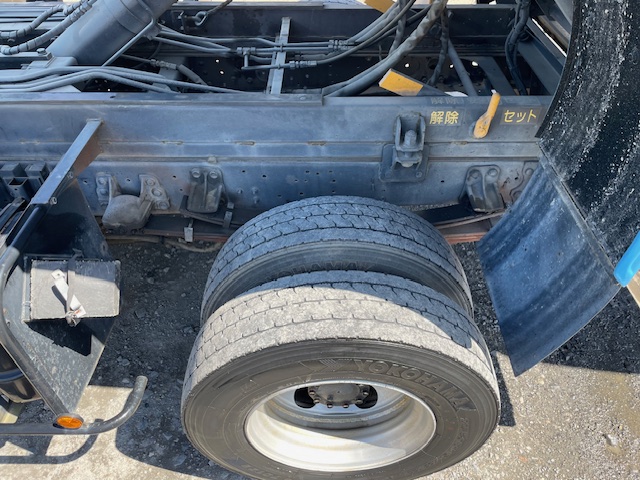 中古塵芥車(パッカー車) いすゞ フォワード