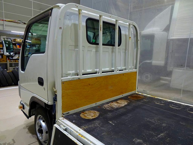 中古平ボディ いすゞ エルフ