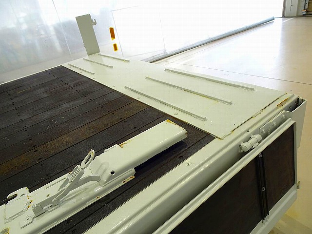 中古セルフクレーン いすゞ エルフ