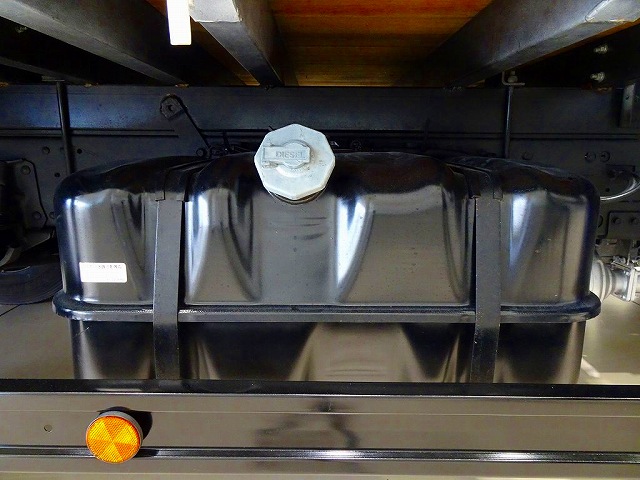 中古セルフクレーン いすゞ エルフ