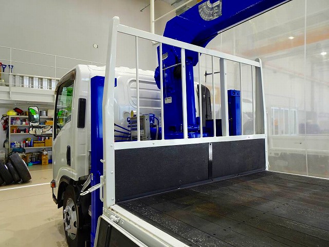 中古セルフクレーン いすゞ エルフ