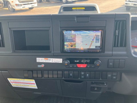 中古深ダンプ いすゞ エルフ