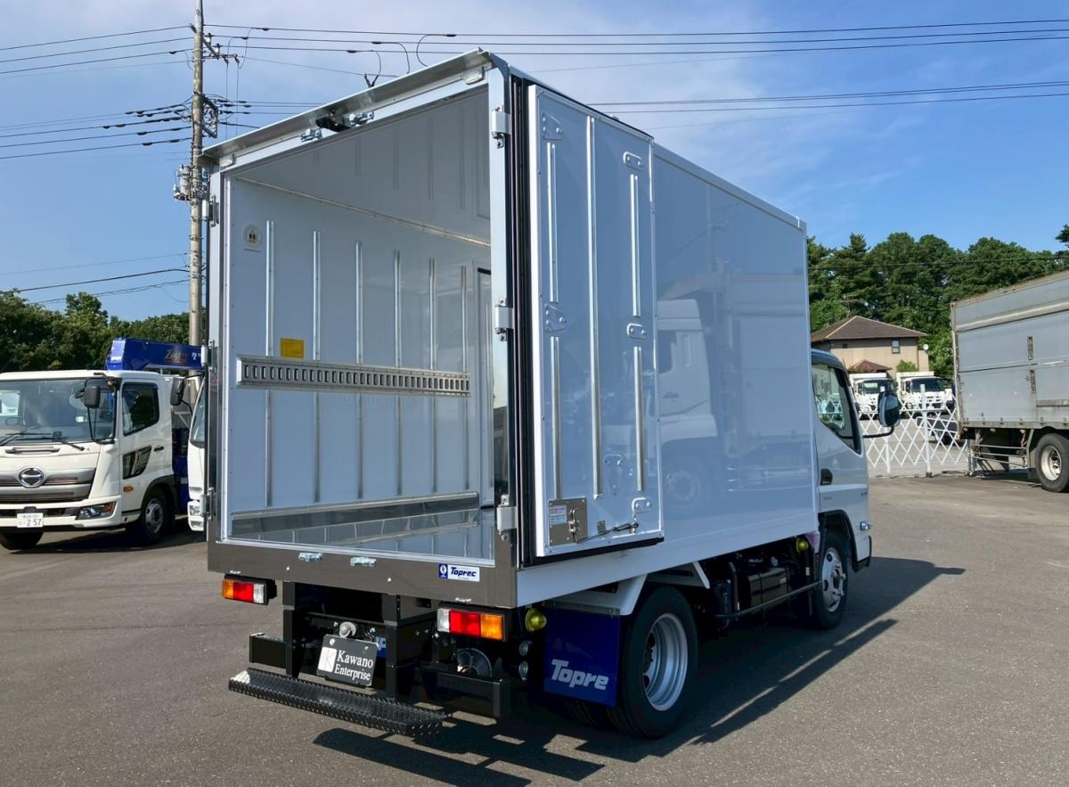 中古冷凍バン 三菱ふそう キャンター