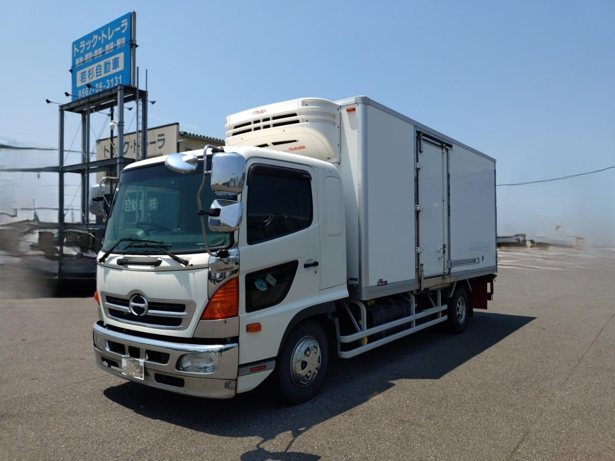 中古冷凍バン 日野 レンジャー
