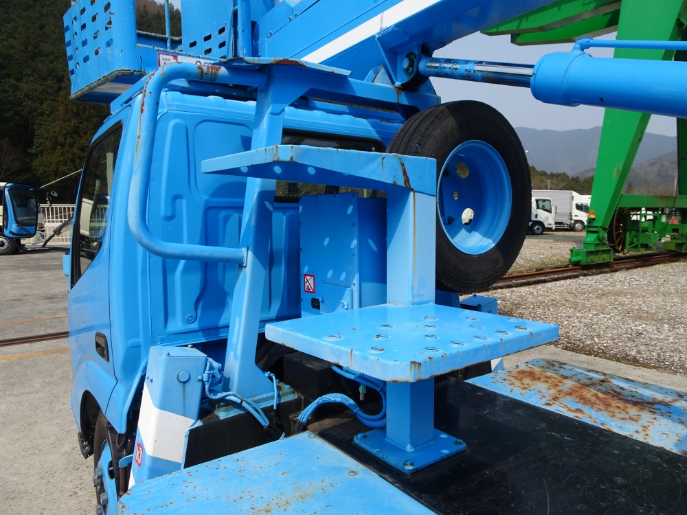中古高所作業車 トヨタ ダイナ