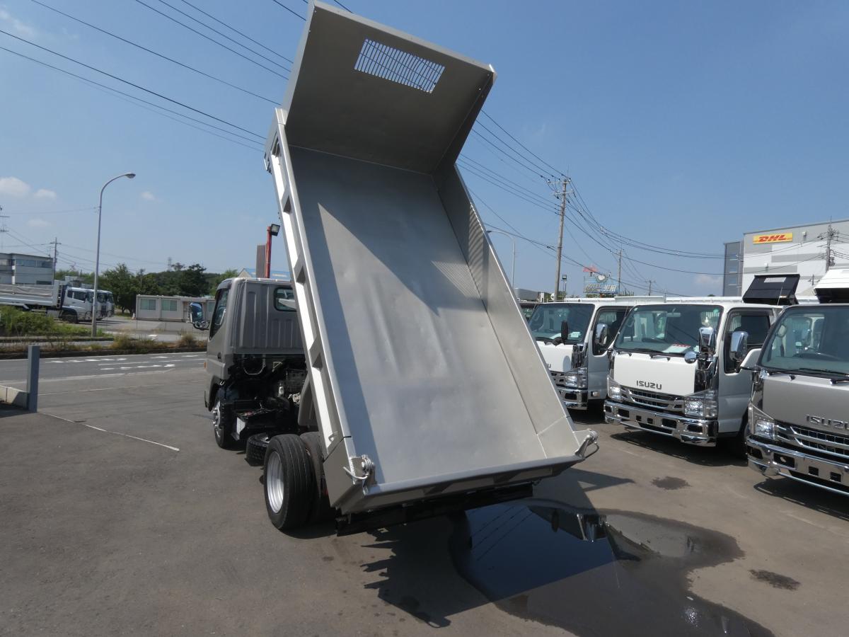 中古ダンプ 三菱ふそう キャンター