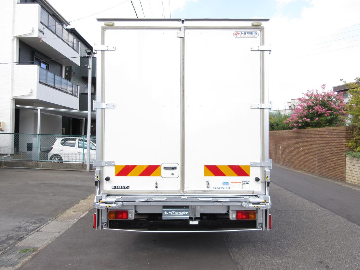 中古アルミバン トヨタ トヨエース