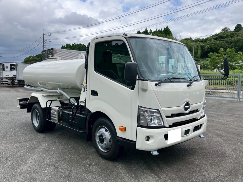 中古散水車 日野 デュトロ