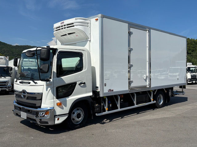 中古冷凍バン 日野 レンジャー