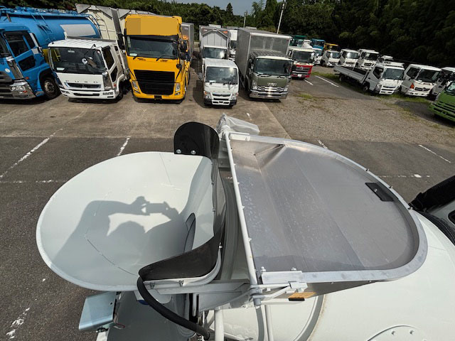中古ミキサー車(生コン車) 三菱ふそう ファイター