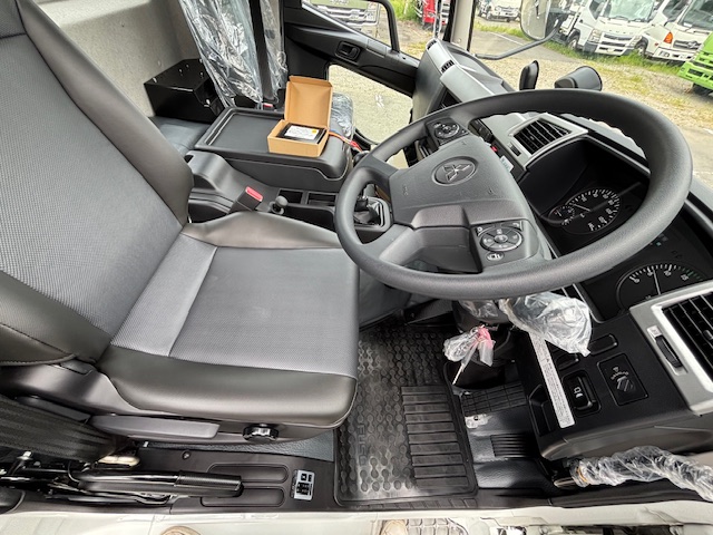 中古ミキサー車(生コン車) 三菱ふそう ファイター