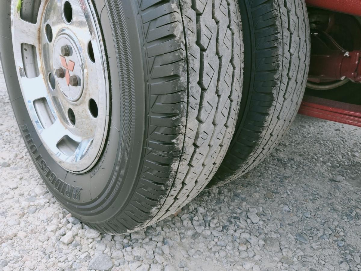 中古平アルミブロック 三菱ふそう キャンターガッツ