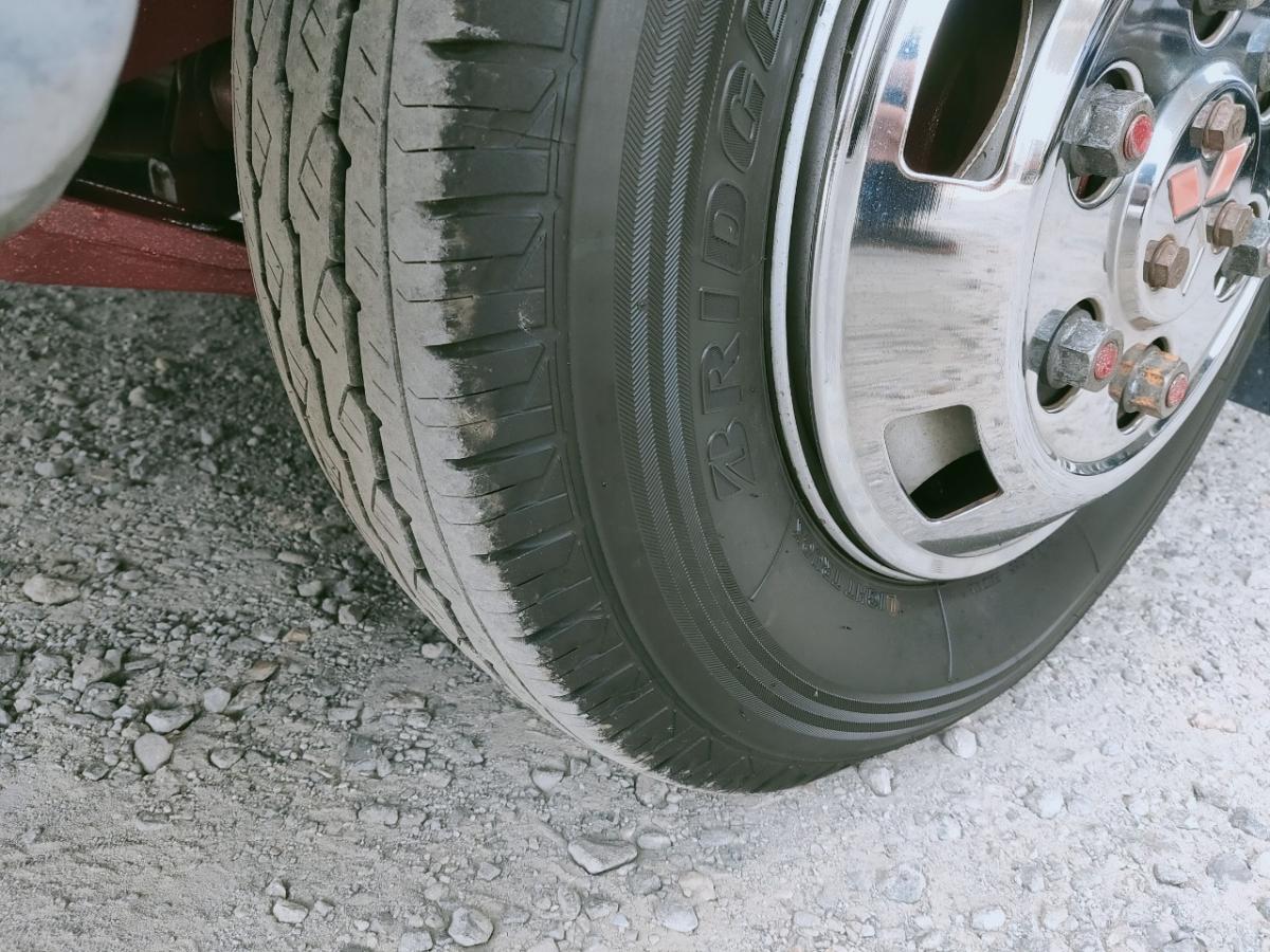 中古平アルミブロック 三菱ふそう キャンターガッツ