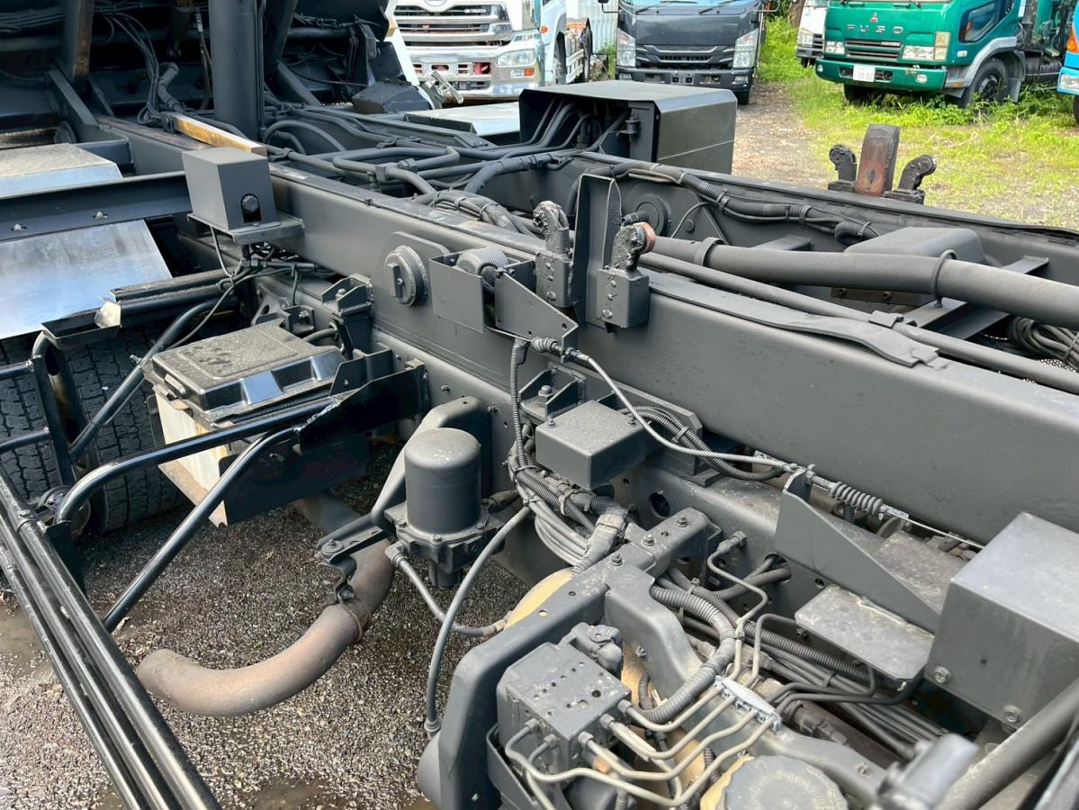 中古塵芥車(パッカー車) 日野 レンジャー