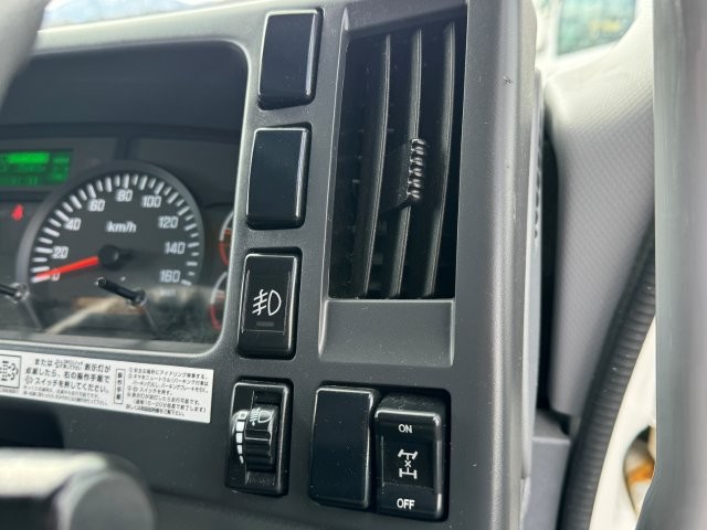 中古ダンプ いすゞ フォワード