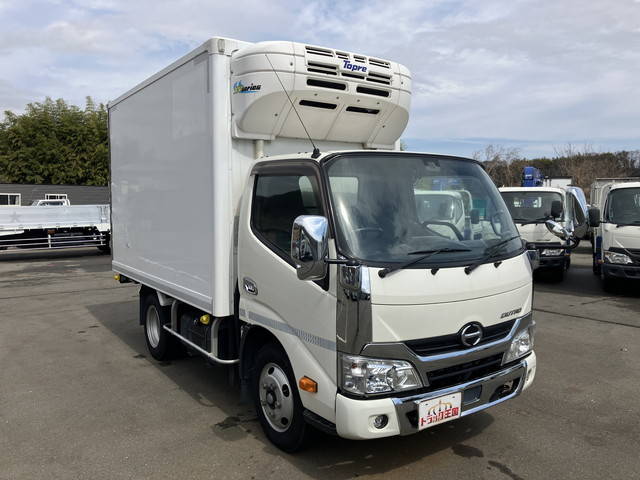 中古冷凍バン 日野 デュトロ