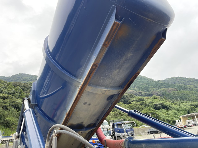 中古清掃車 いすゞ ギガ