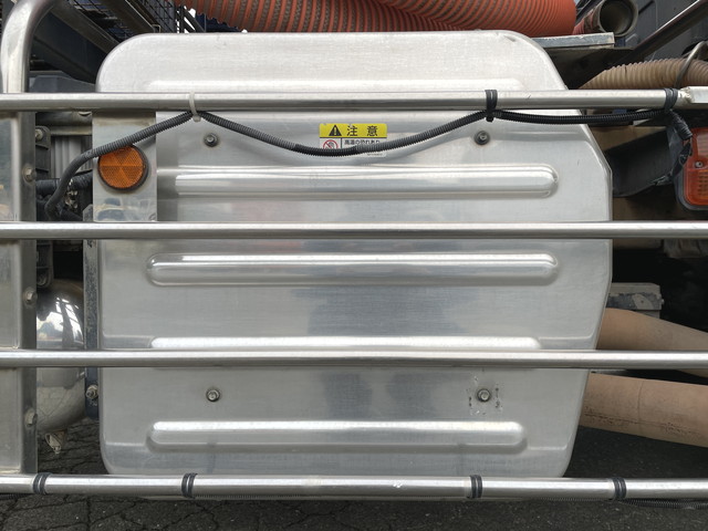 中古清掃車 いすゞ ギガ