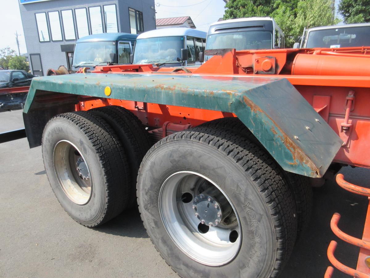 中古コンテナ車 UDトラックス クオン