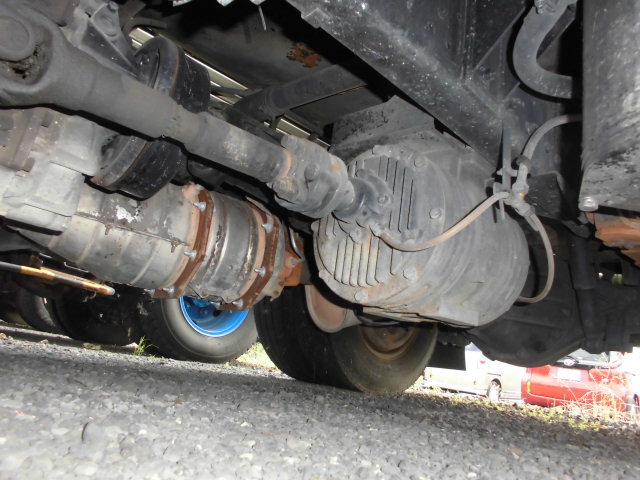 中古糞尿車(バキュームカー) いすゞ エルフ