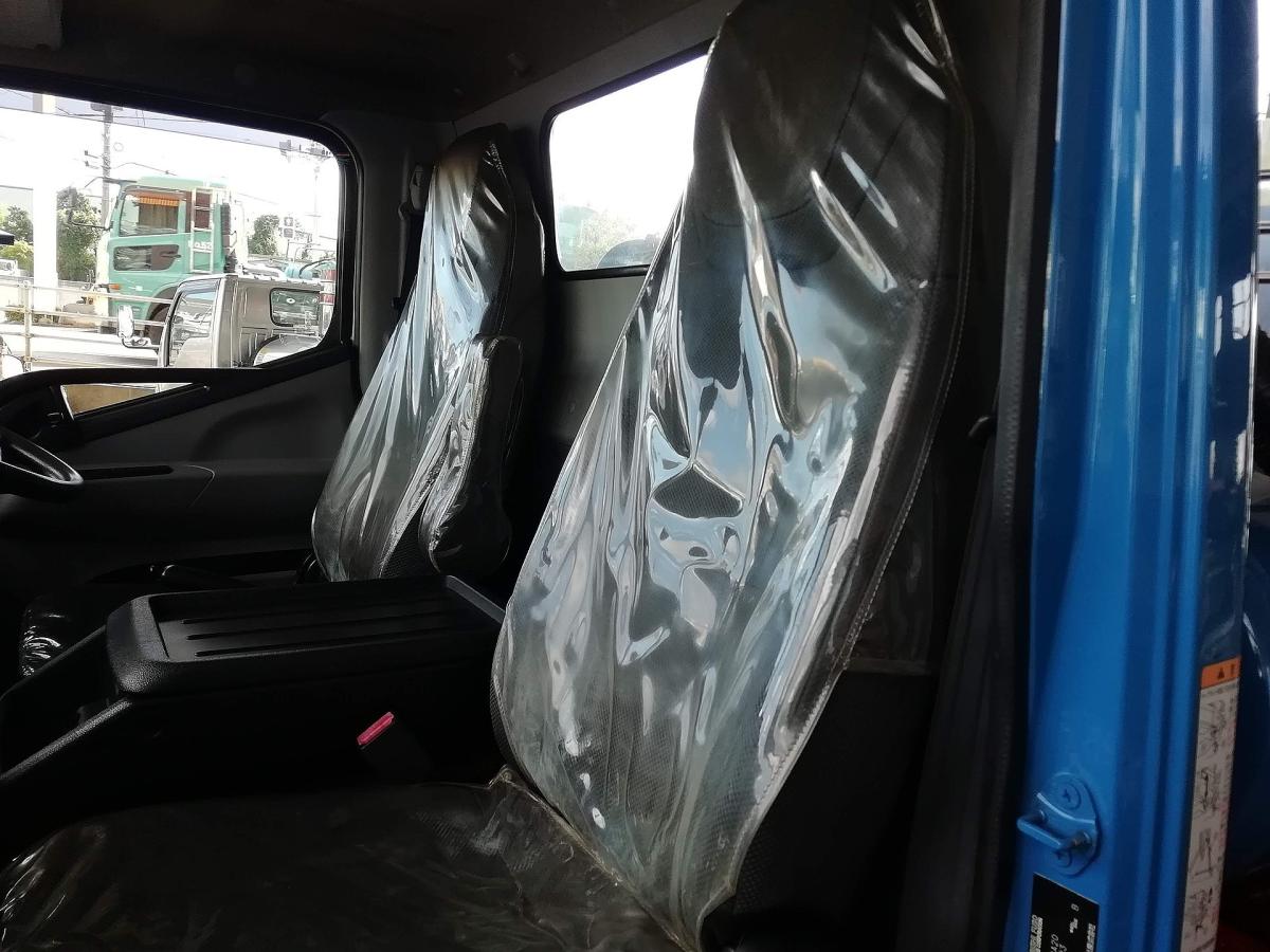 中古糞尿車(バキュームカー) 三菱ふそう キャンター
