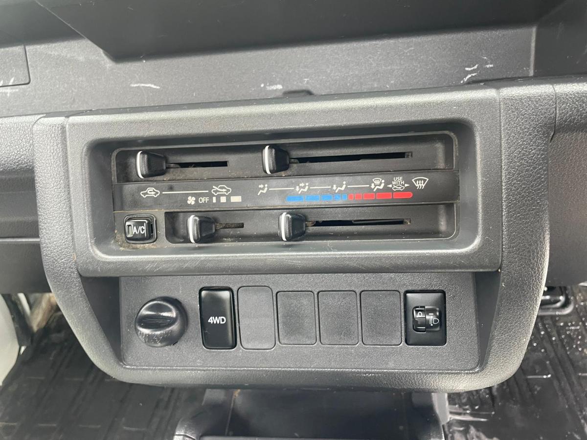 中古平ボディ ダイハツ ハイゼット