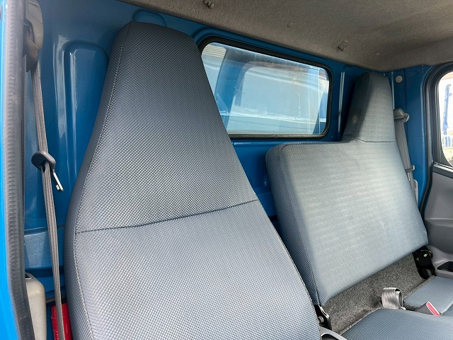 中古深ダンプ 三菱ふそう キャンター