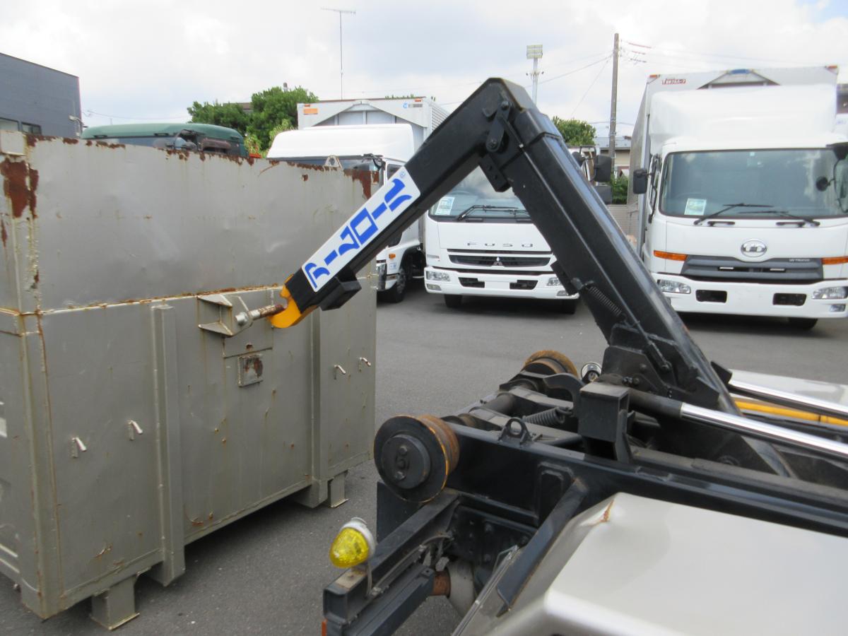 中古コンテナ車 三菱ふそう キャンター