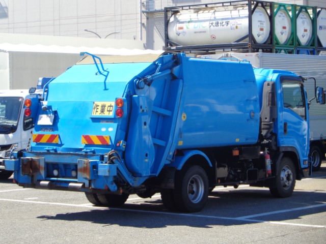 中古塵芥車(パッカー車) いすゞ フォワード