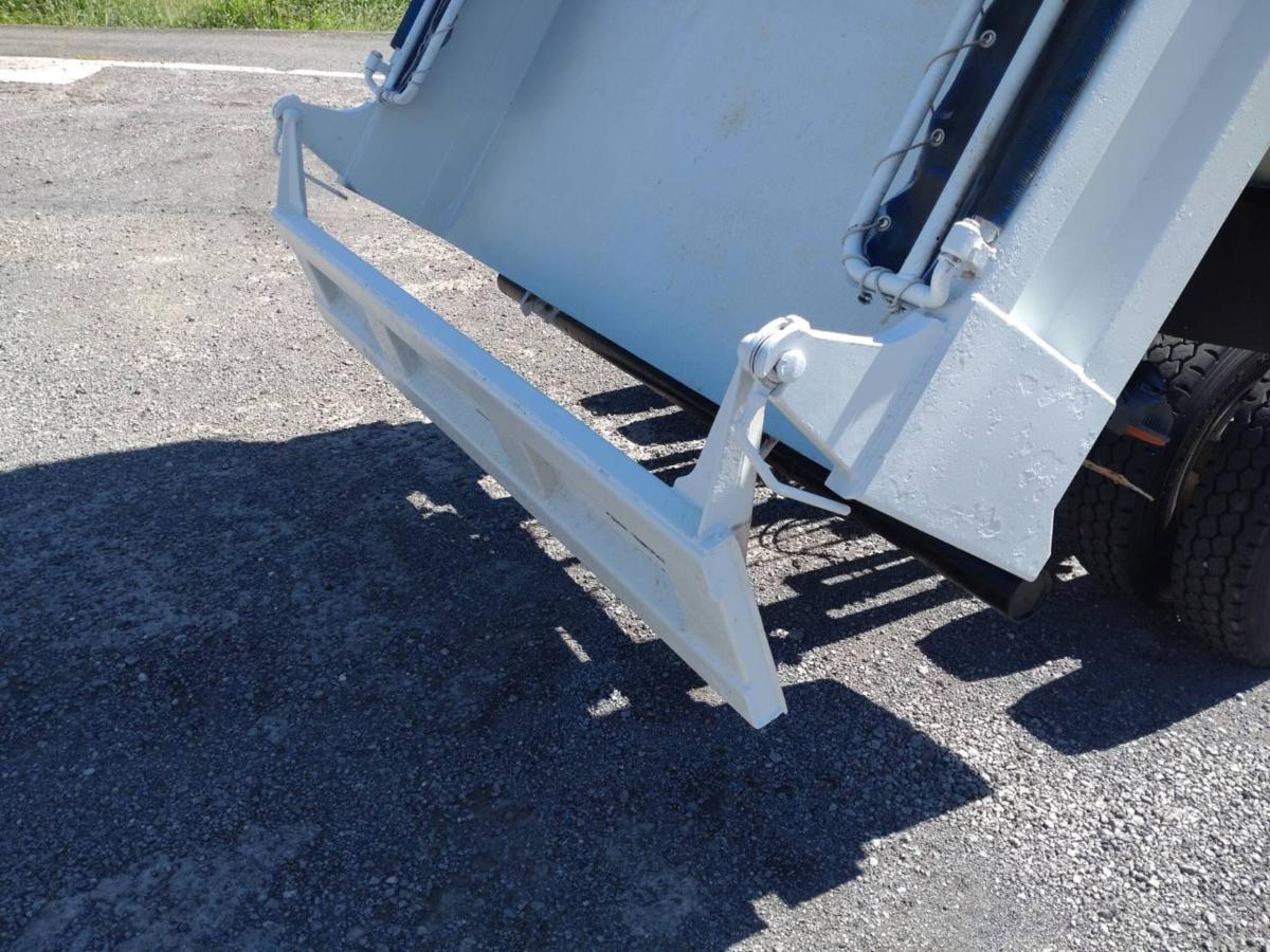 中古ダンプ 日野 レンジャー