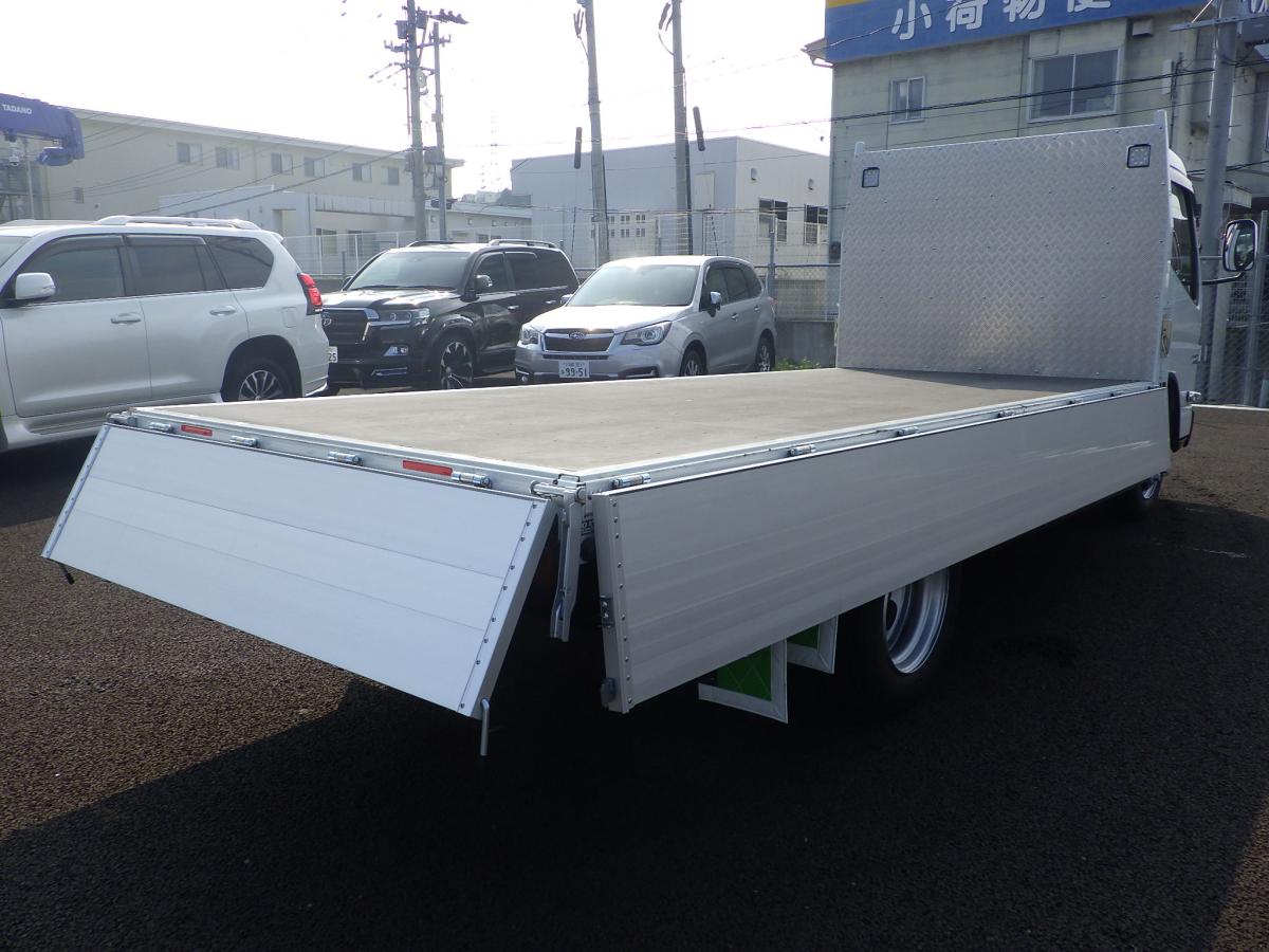 中古平アルミブロック 三菱ふそう キャンター