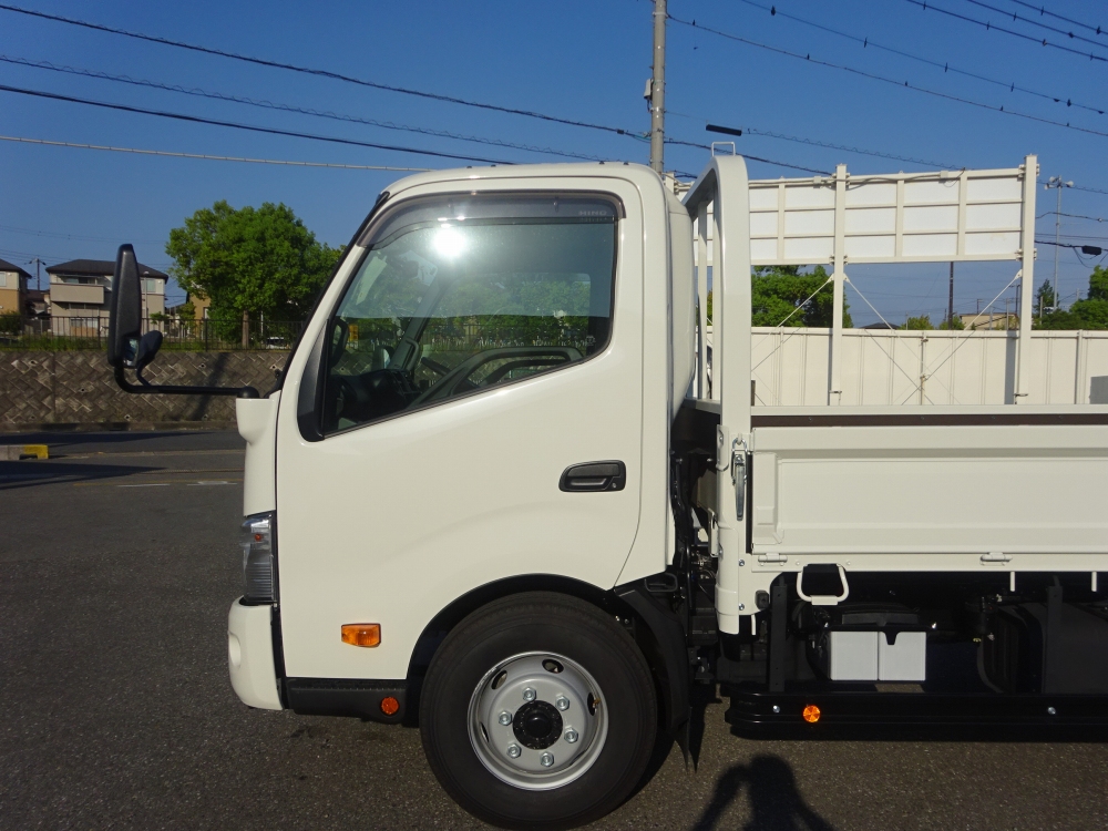 中古平ボディ 日野 デュトロ