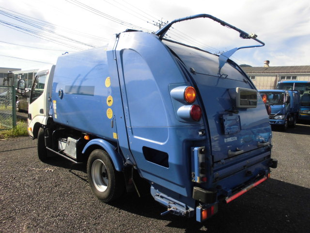 中古塵芥車(パッカー車) 日野 デュトロ