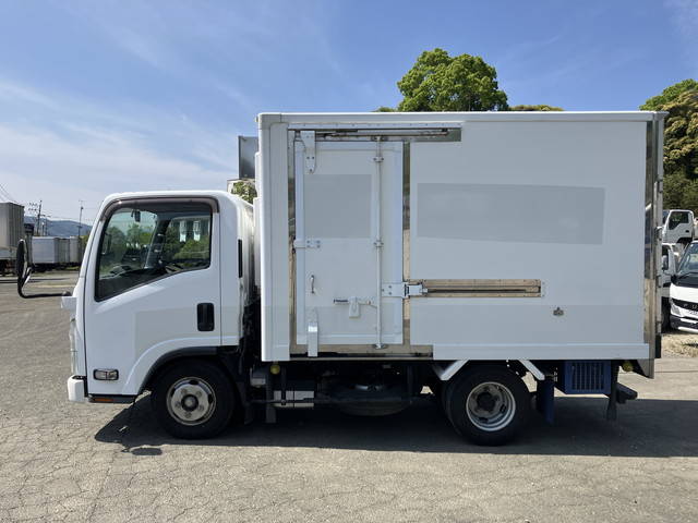 中古冷凍バン いすゞ エルフ