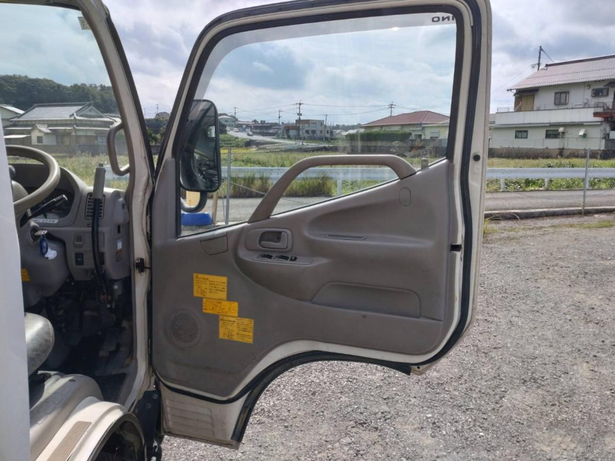 中古ダンプ 日野 デュトロ