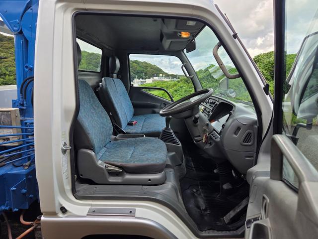 中古レッカー車 三菱ふそう キャンター