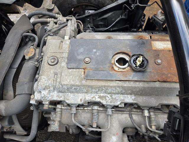 中古レッカー車 三菱ふそう キャンター