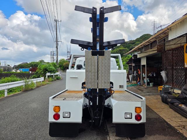 中古レッカー車 三菱ふそう キャンター