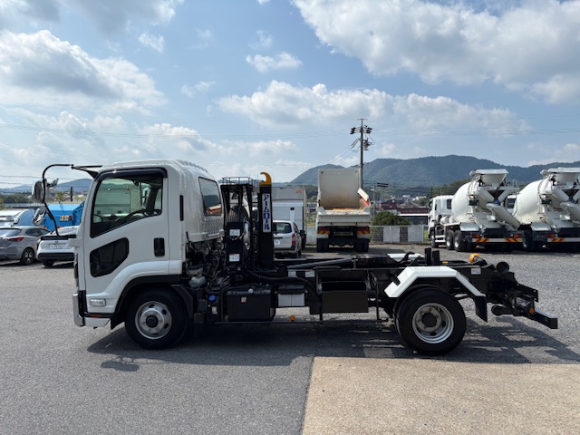 中古コンテナ車 いすゞ フォワード