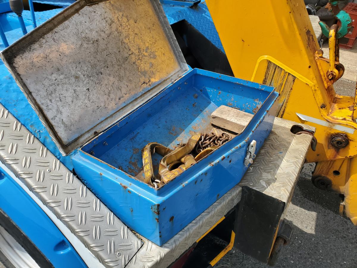 中古レッカー車 ニッサン アトラス